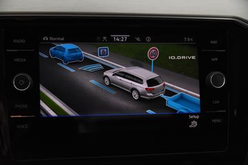 Voertuigafbeelding 8