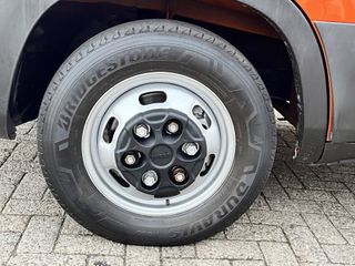 Voertuigafbeelding 24