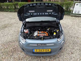 Voertuigafbeelding 22