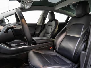 Voertuigafbeelding 9