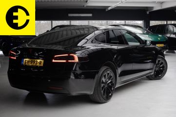 Voertuigafbeelding 10