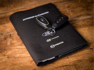 Voertuigafbeelding 16