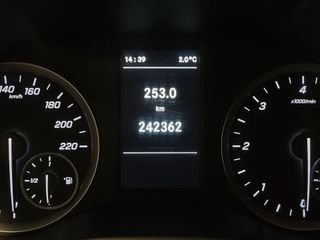 Voertuigafbeelding 9