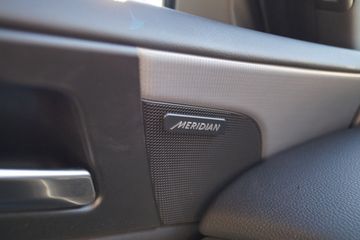 Voertuigafbeelding 12