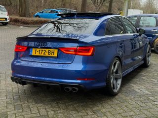 Voertuigafbeelding 13