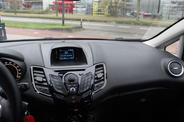 Voertuigafbeelding 13