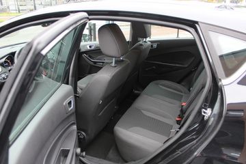 Voertuigafbeelding 15