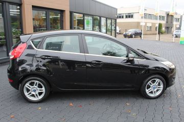 Voertuigafbeelding 4