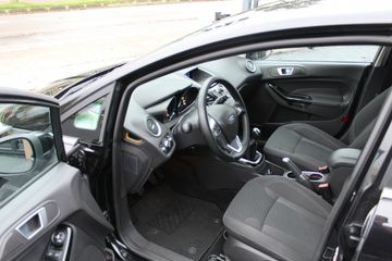 Voertuigafbeelding 9