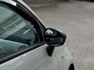 Voertuigafbeelding 36