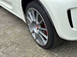 Voertuigafbeelding 8