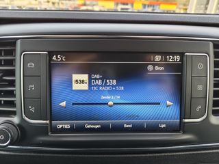 Voertuigafbeelding 12