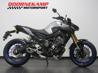 Yamaha MT 09 - 26-MT-BS - Polisa Lease