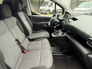 Voertuigafbeelding 9