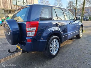 Voertuigafbeelding 4