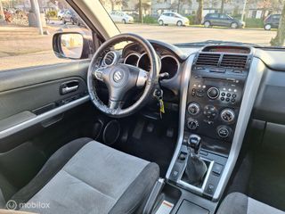 Voertuigafbeelding 8