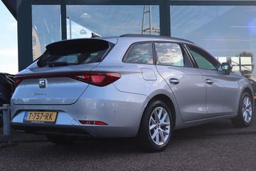 Voertuigafbeelding 6