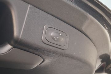 Voertuigafbeelding 24