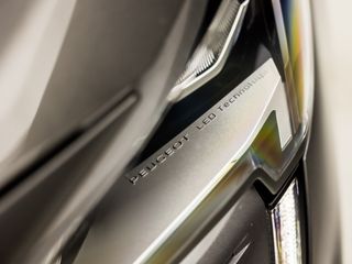 Voertuigafbeelding 32