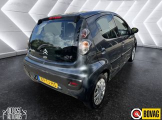 Voertuigafbeelding 2