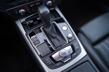 Voertuigafbeelding 18