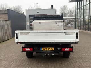 Voertuigafbeelding 8