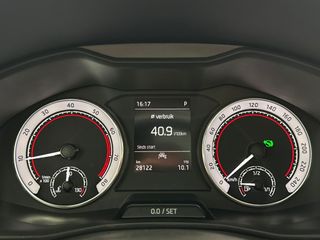 Voertuigafbeelding 13