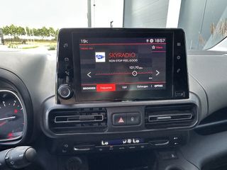 Voertuigafbeelding 16