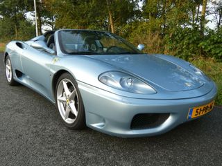 Voertuigafbeelding 3