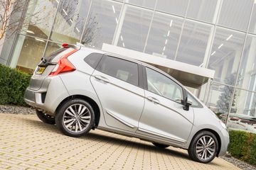 Voertuigafbeelding 9