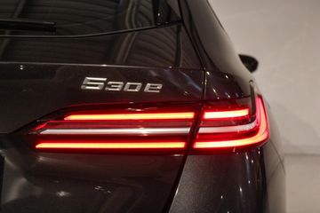 Voertuigafbeelding 8