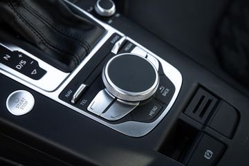 Voertuigafbeelding 26