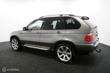 Voertuigafbeelding 3