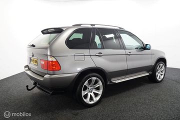 Voertuigafbeelding 6