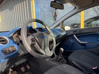 Voertuigafbeelding 8