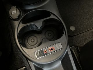 Voertuigafbeelding 24