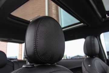 Voertuigafbeelding 16