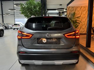 Voertuigafbeelding 5