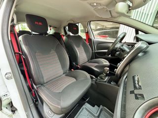 Voertuigafbeelding 6