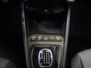 Voertuigafbeelding 12