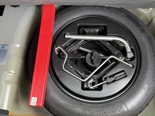 Voertuigafbeelding 9