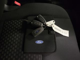 Voertuigafbeelding 18