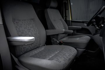 Voertuigafbeelding 12