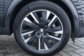 Voertuigafbeelding 10