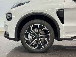 Voertuigafbeelding 17