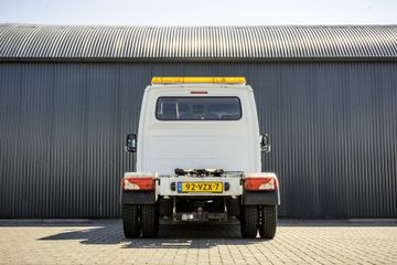 Voertuigafbeelding 6