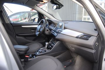 Voertuigafbeelding 12