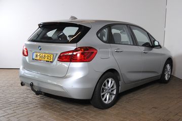 Voertuigafbeelding 4