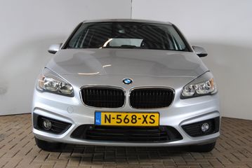 Voertuigafbeelding 8