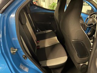 Voertuigafbeelding 10